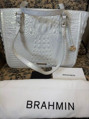 Brahmin Iridescent Shell White Melbourne Croc-Embossed Tote NWOT